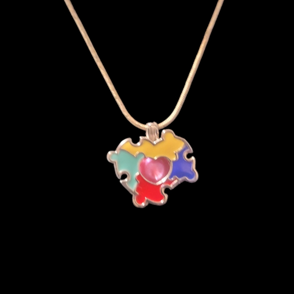 New .925 sterling silver autism and chain with Akoya pearl
